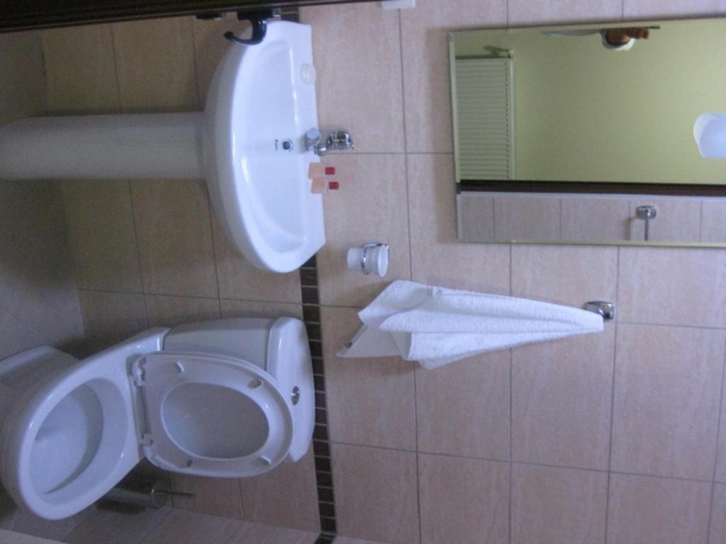 Hotel Marub Rubik Oda fotoğraf